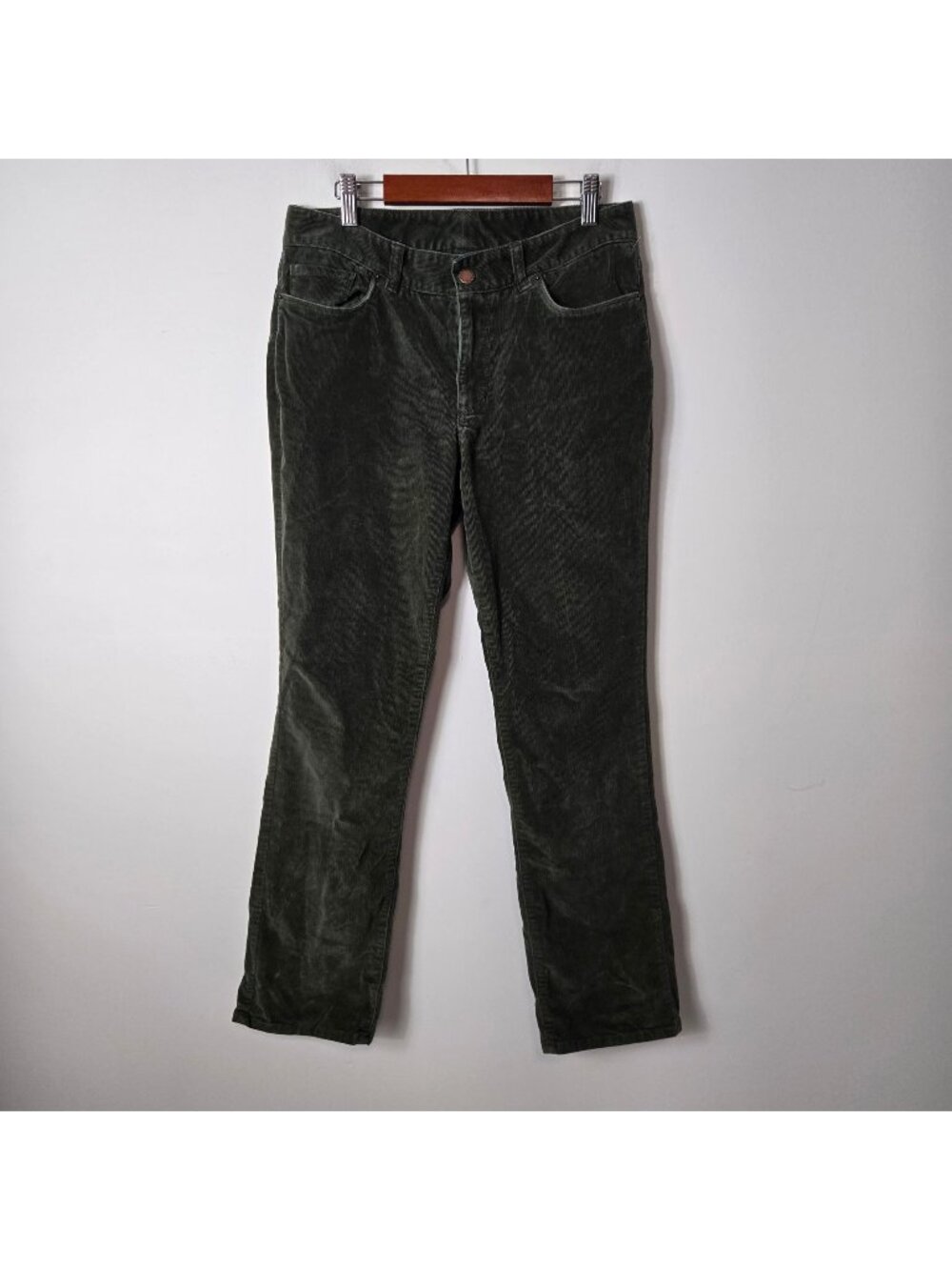 L.L. Bean Women's Size 6 Petite Casco Corduroy Straight Leg Favorite Fit Pants